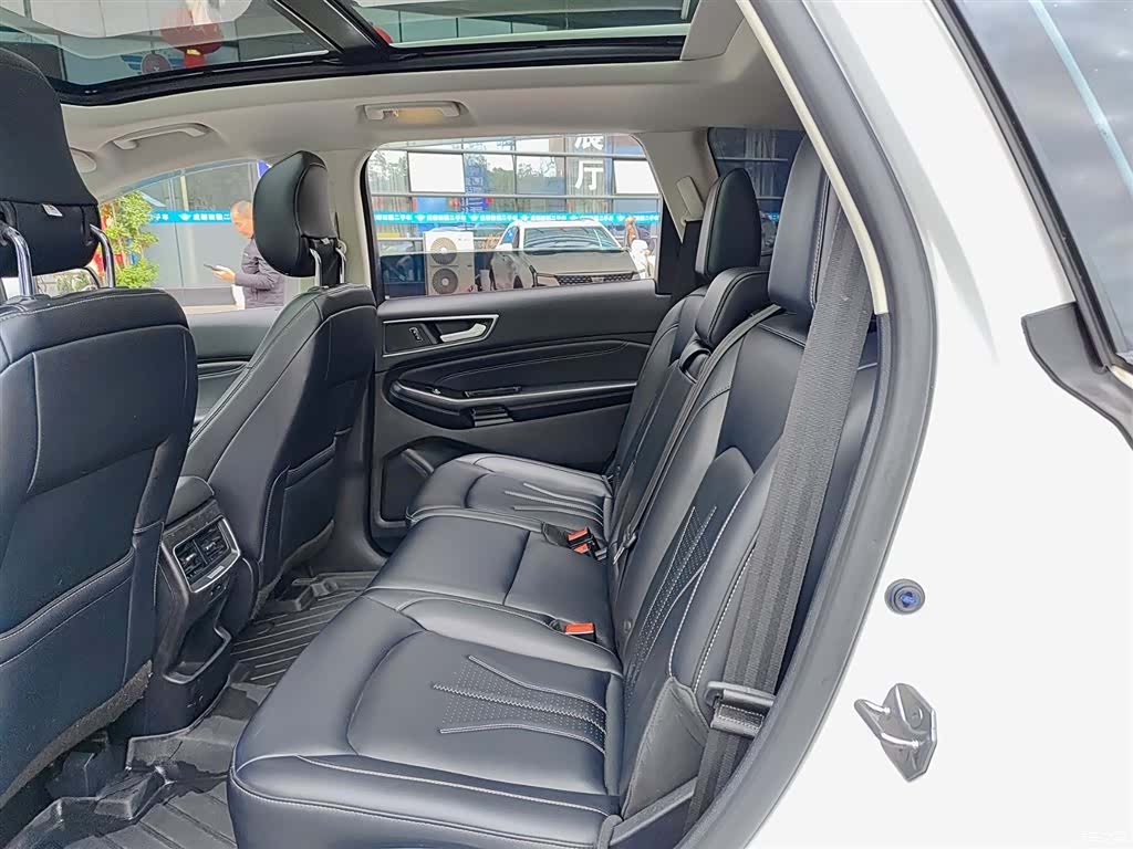 Ford Edge, 2021 8
