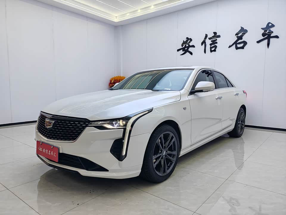 Cadillac CT4