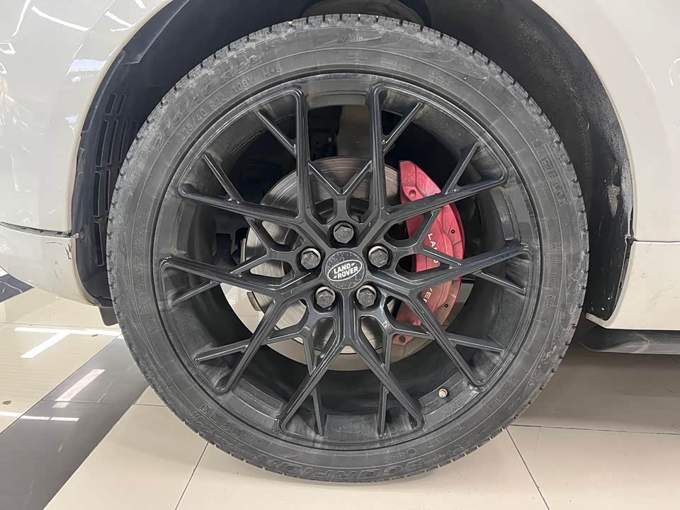 Land Rover Range Rover Sport Land Rover Range Rover Sport