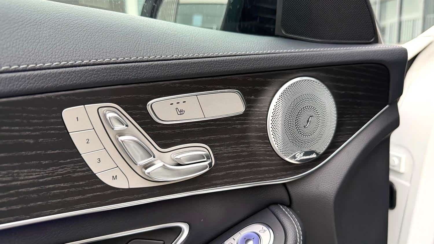 Mercedes-Benz C-Class, 2021 3