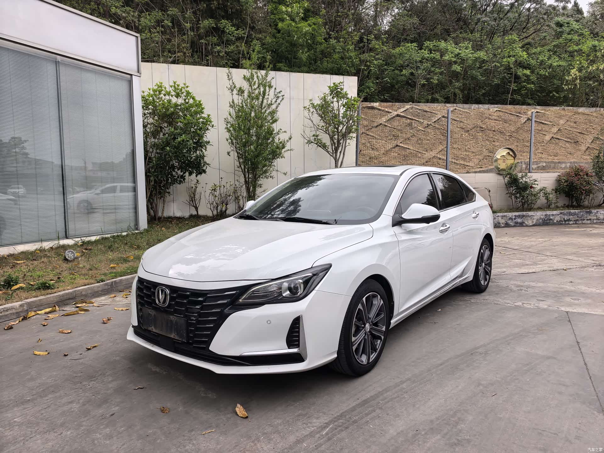Changan CC, 2022 1