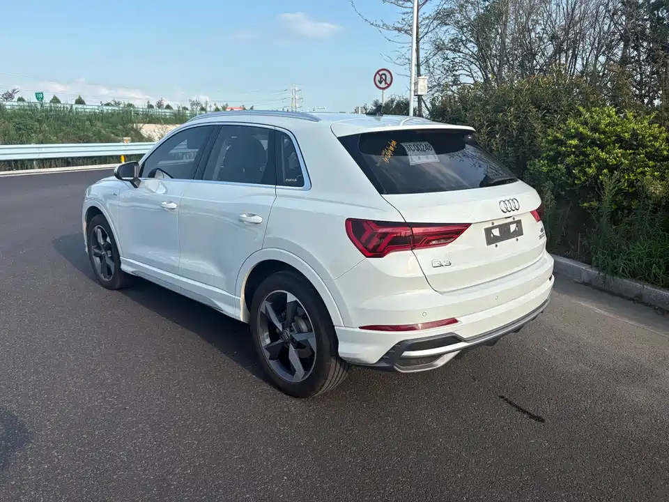 Audi Q3 Audi Q3