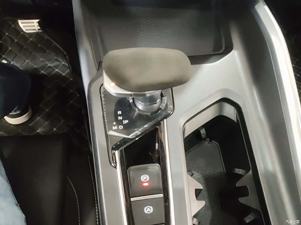 Geely Preface, 2021 14