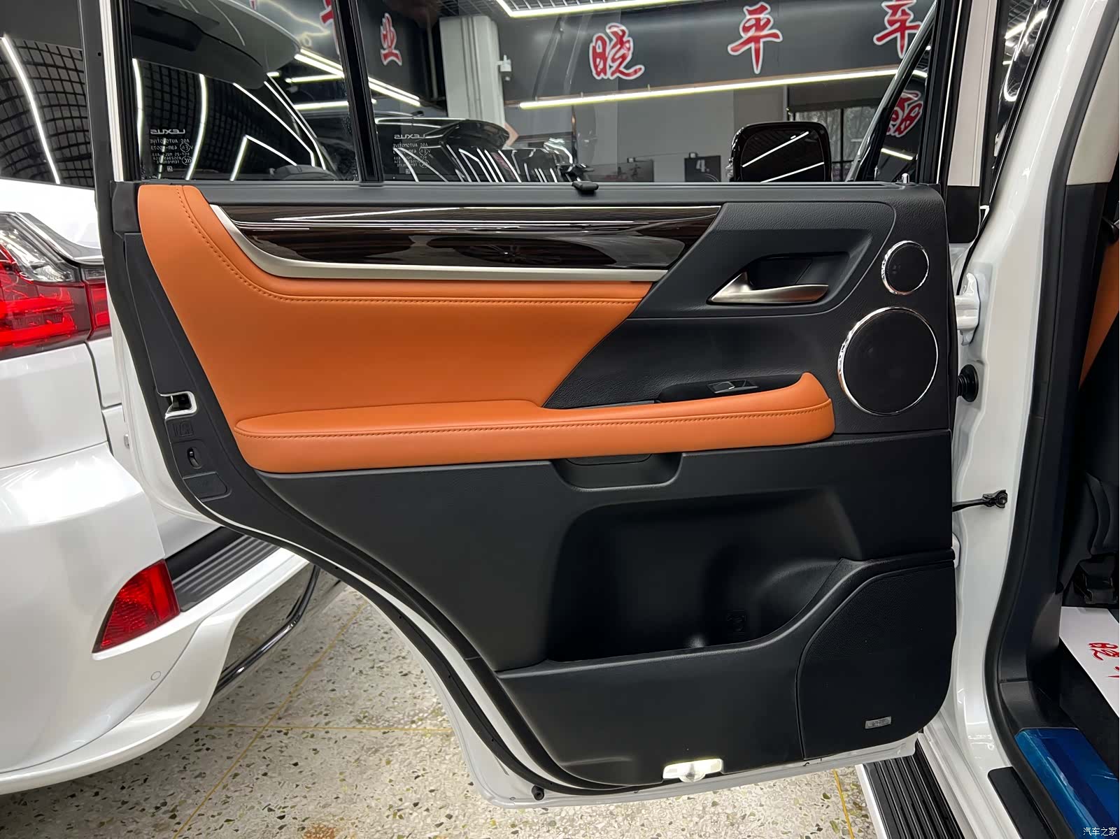 Lexus LX, 2018 20