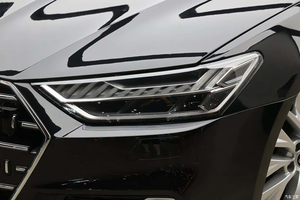 Audi A7L, 2024 25