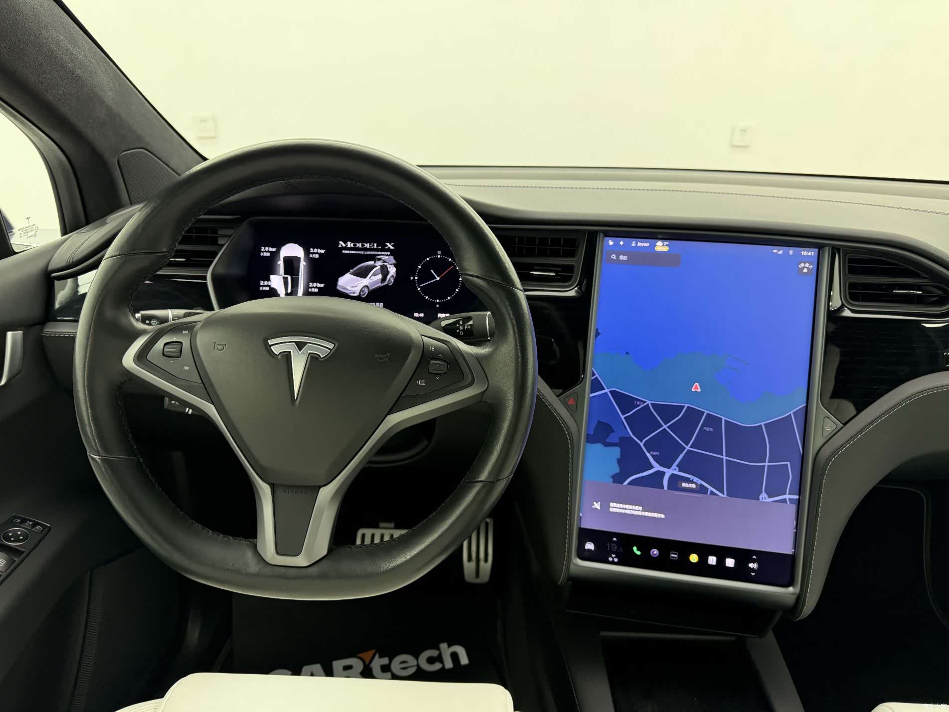 Tesla Model X, 2020 24