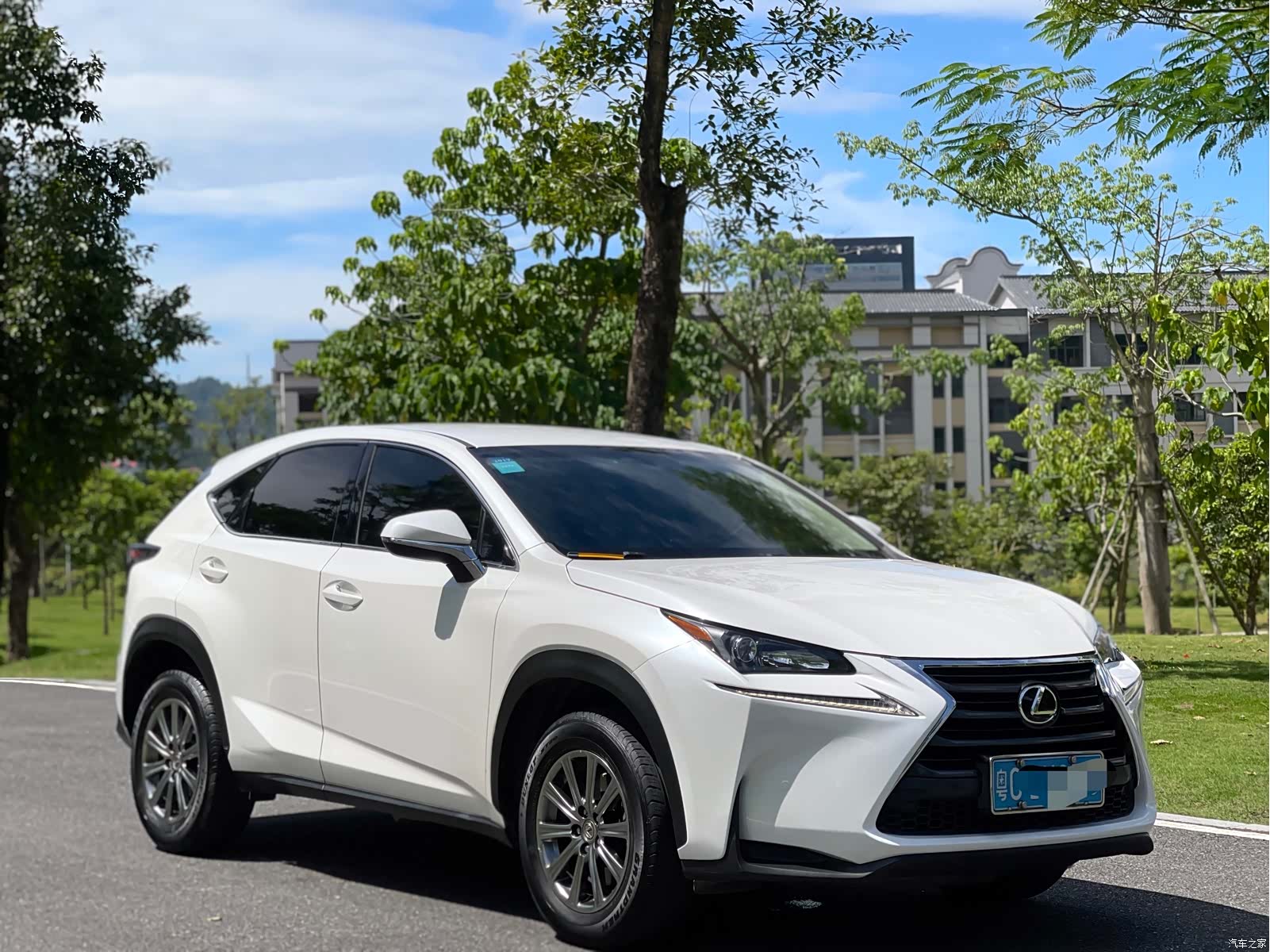 Lexus NX, 2017 3