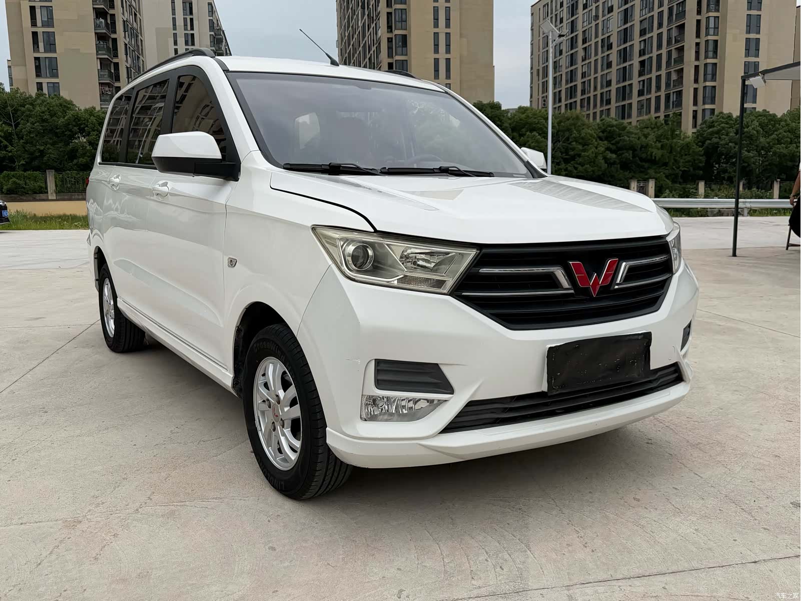 Wuling Hongguang, 2022 3