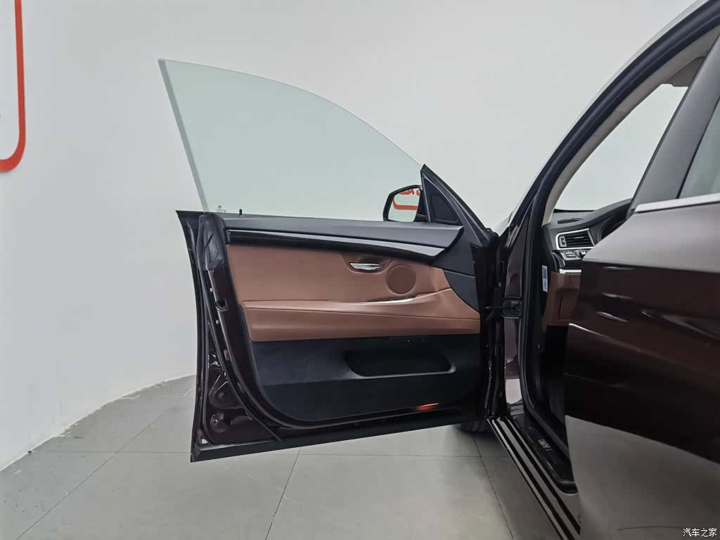 BMW 5 Series, 2015 8