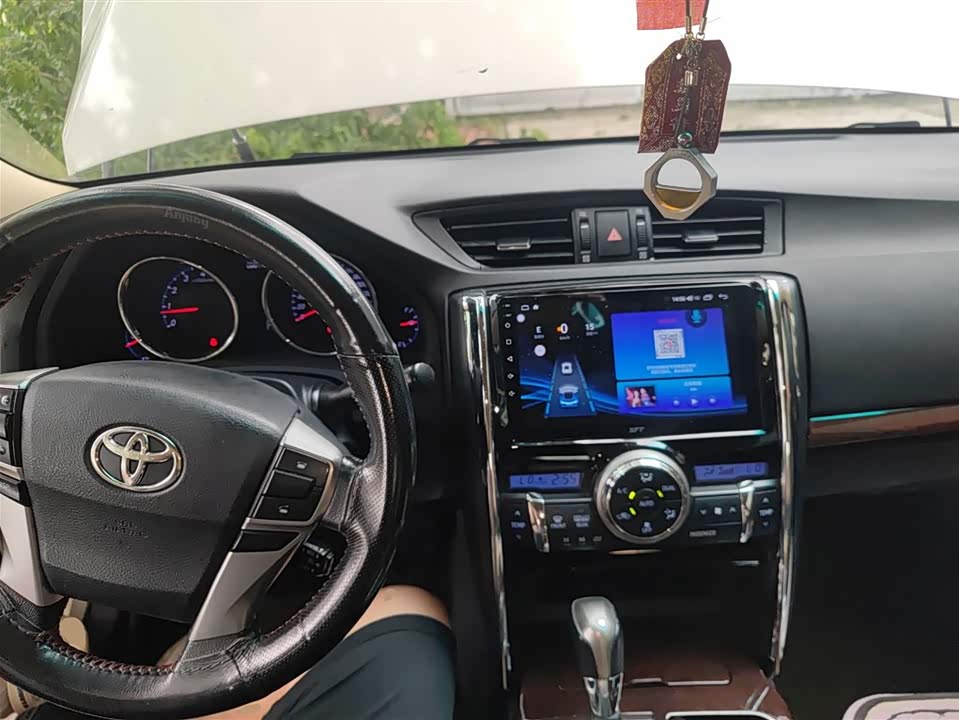 Toyota Reiz Toyota Reiz