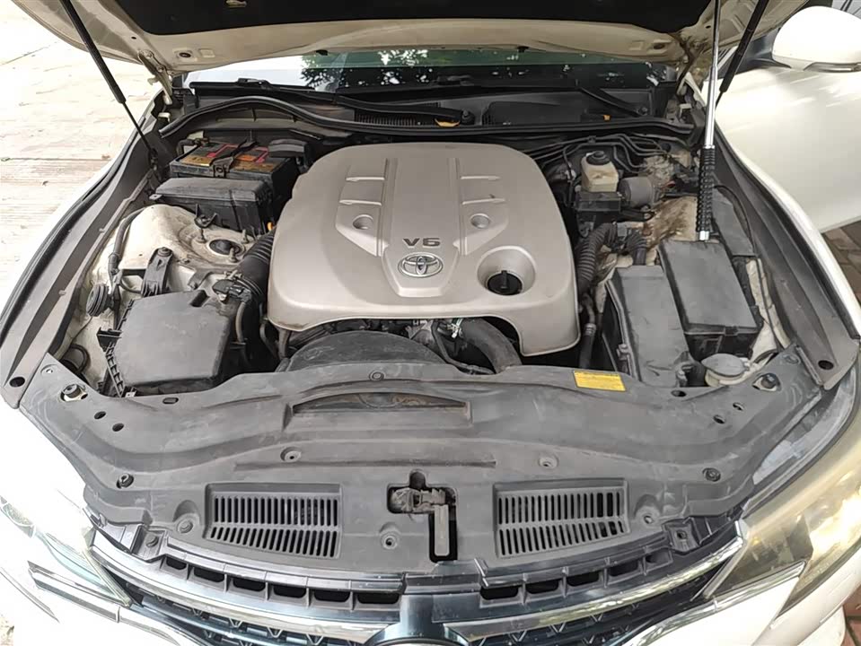 Toyota Reiz Toyota Reiz