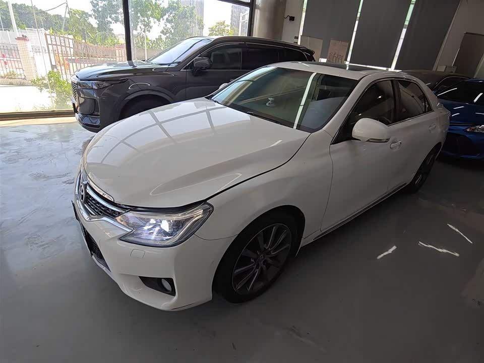 Toyota Reiz Toyota Reiz