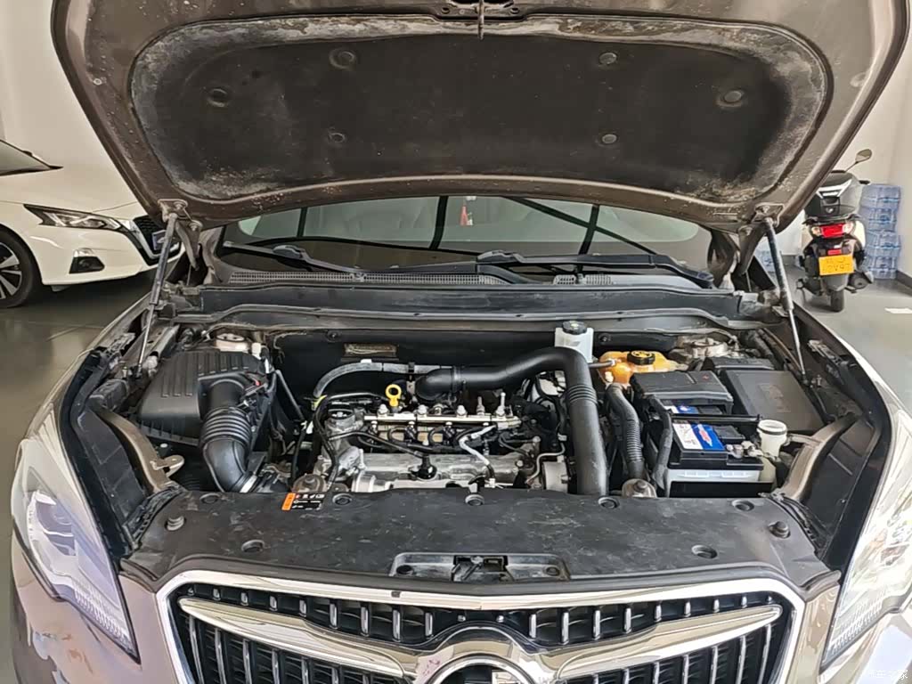 Buick Envision Plus, 2019 20