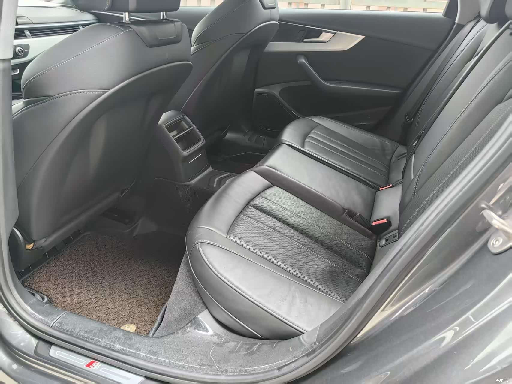 Audi A4L, 2020 10