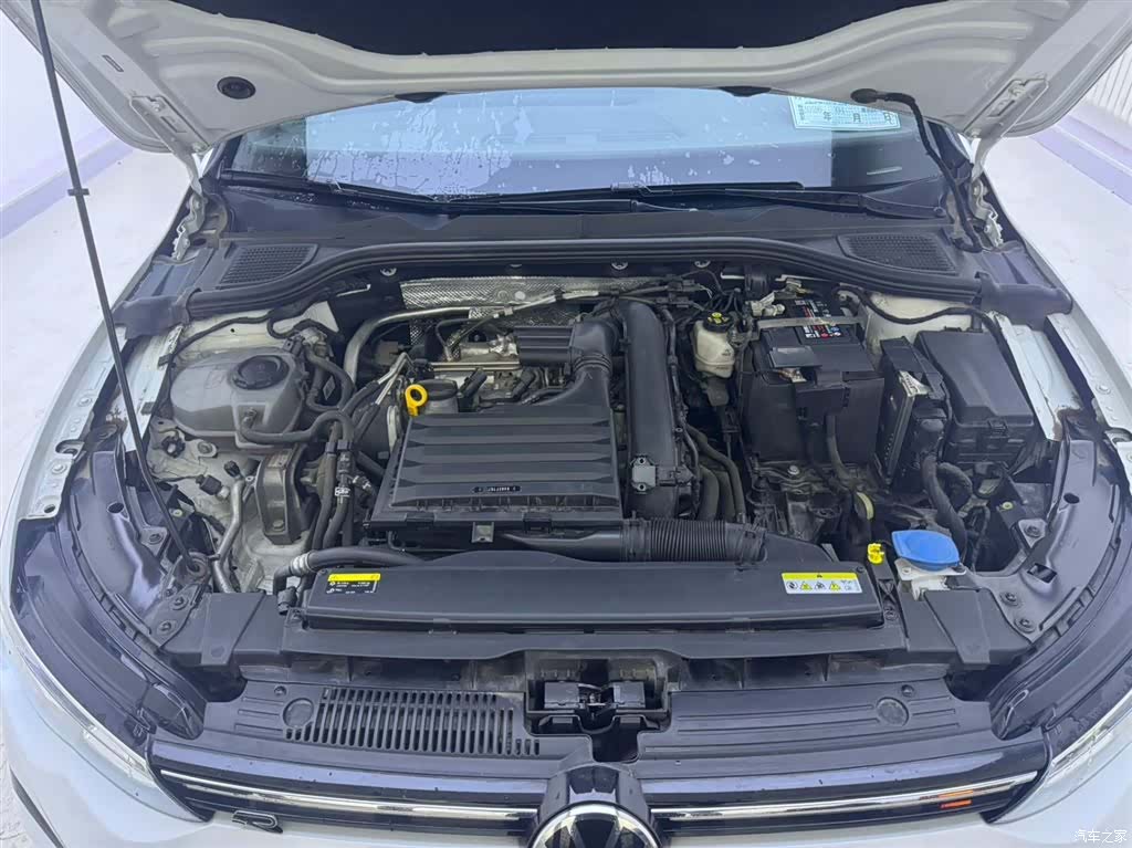 Volkswagen Golf, 2022 14