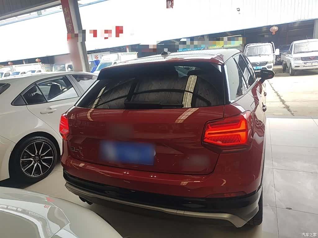 Audi Q2L, 2019 6