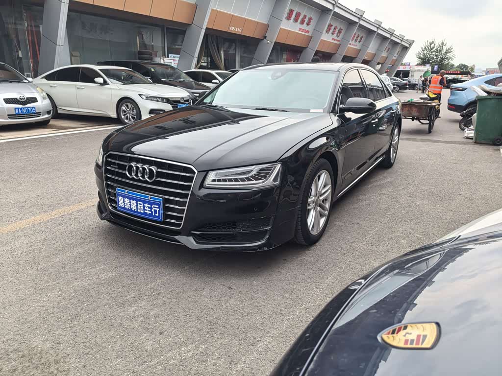 Audi A8