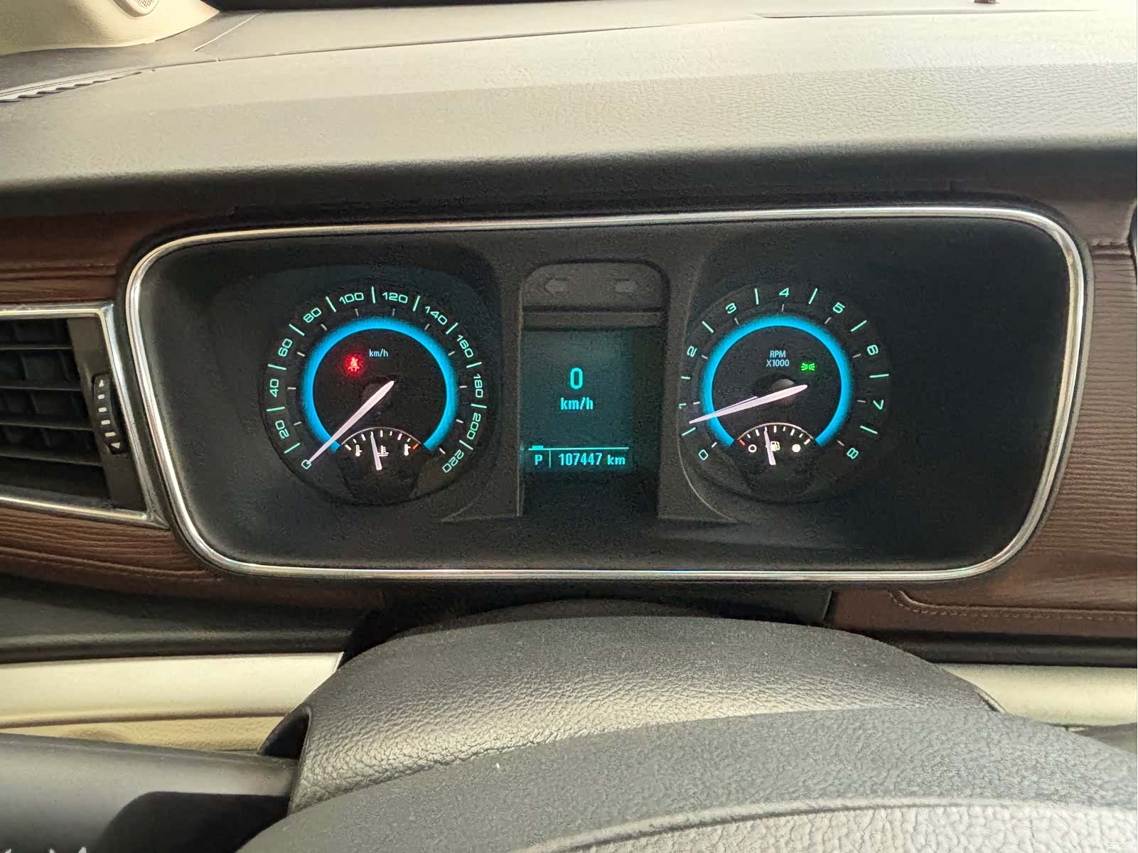 Buick GL8, 2016 12