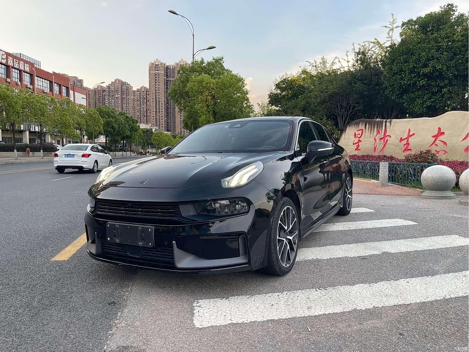 Lynk & Co 01, 2019 1
