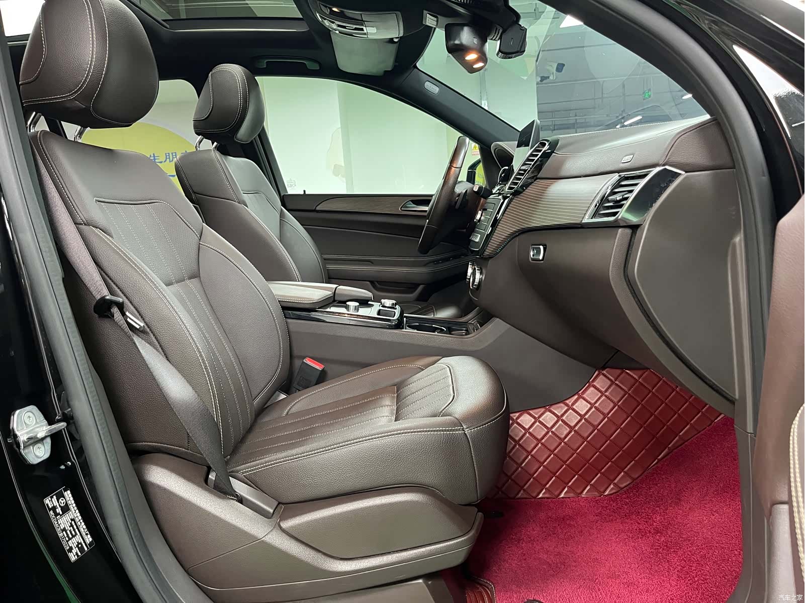 Mercedes-Benz GLE, 2018 16