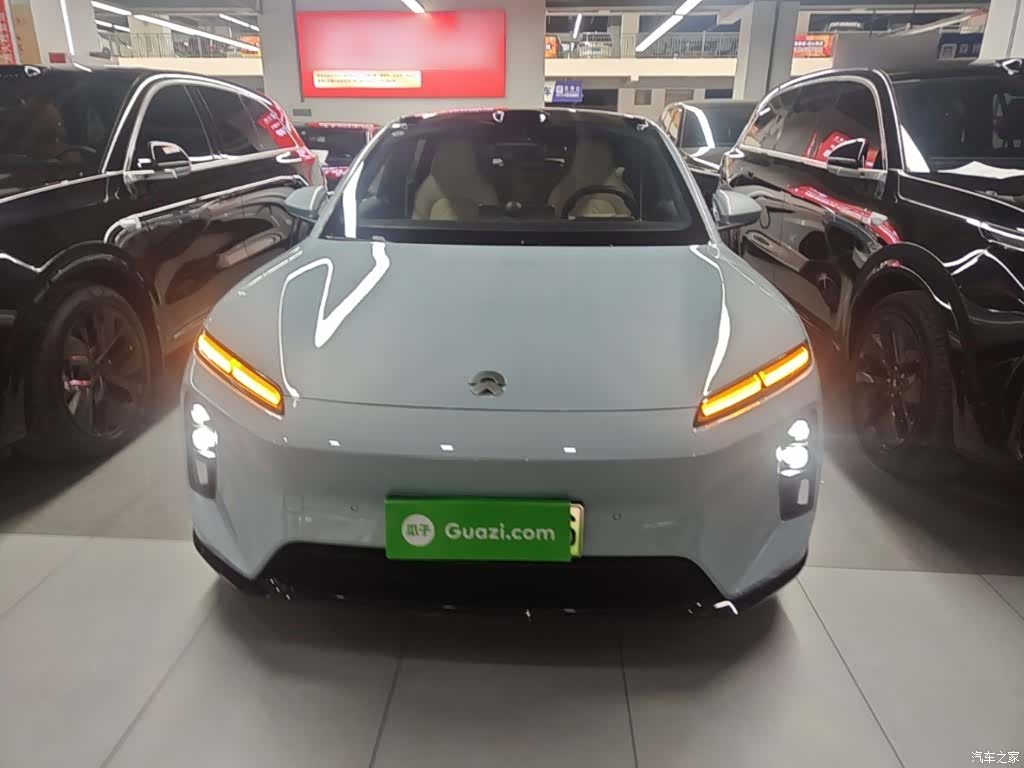 NIO ET5, 2025 3