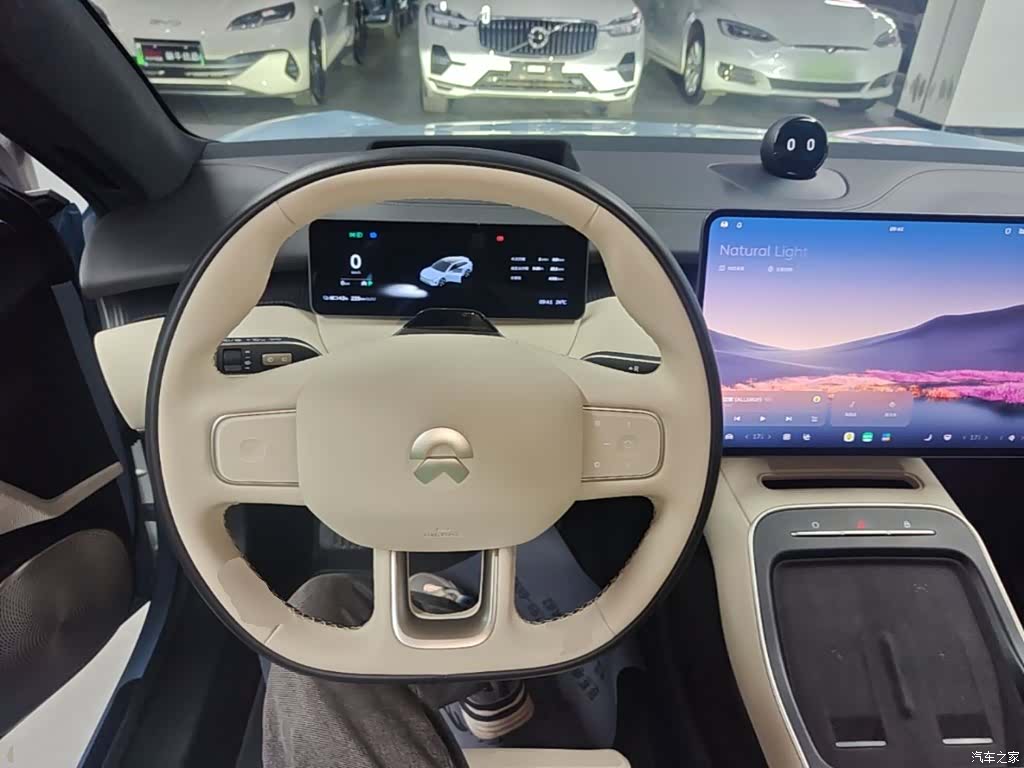 NIO ET5, 2025 11