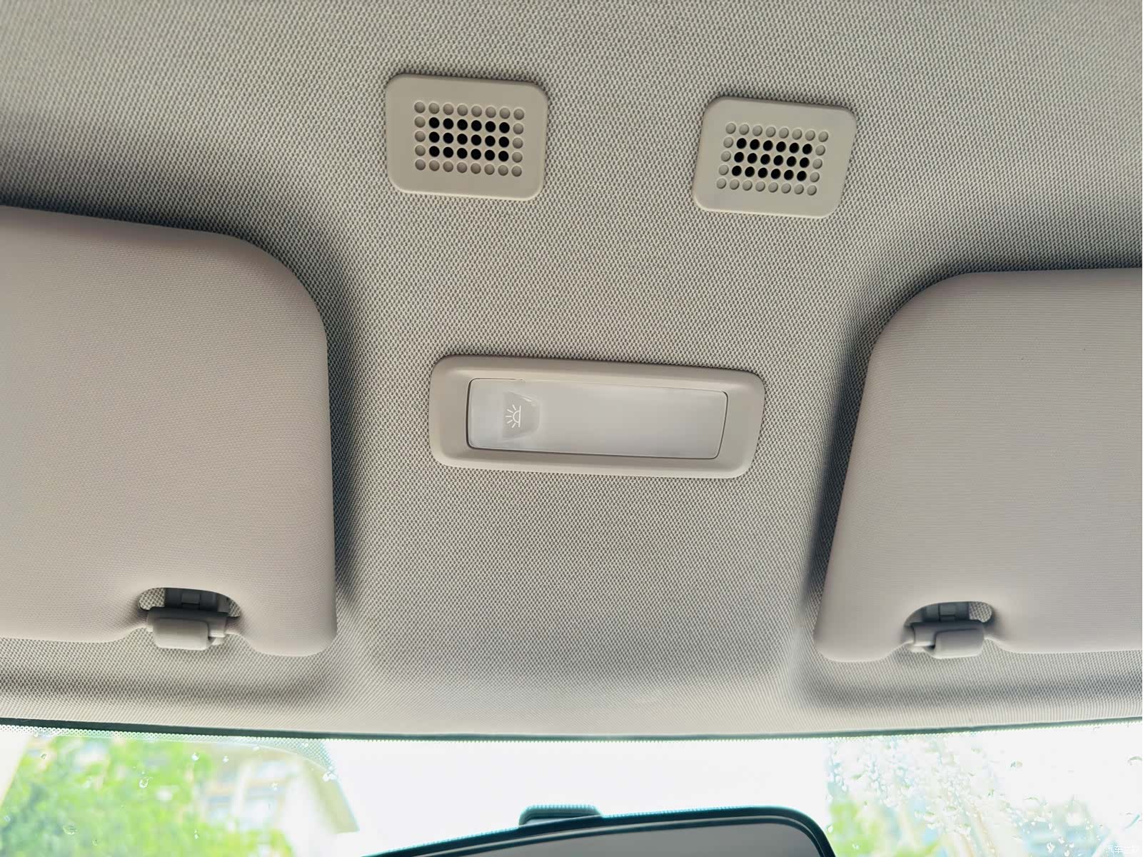 Geely Panda, 2024 13