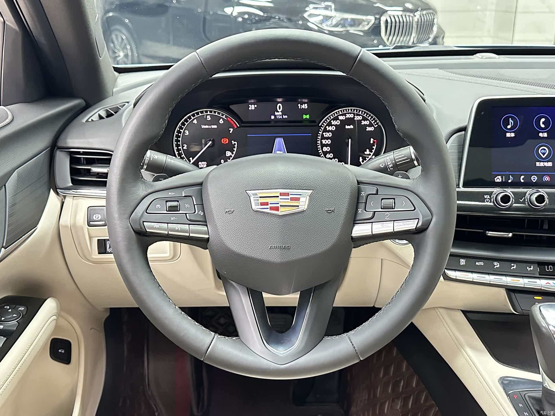 Cadillac CT4, 2023 15
