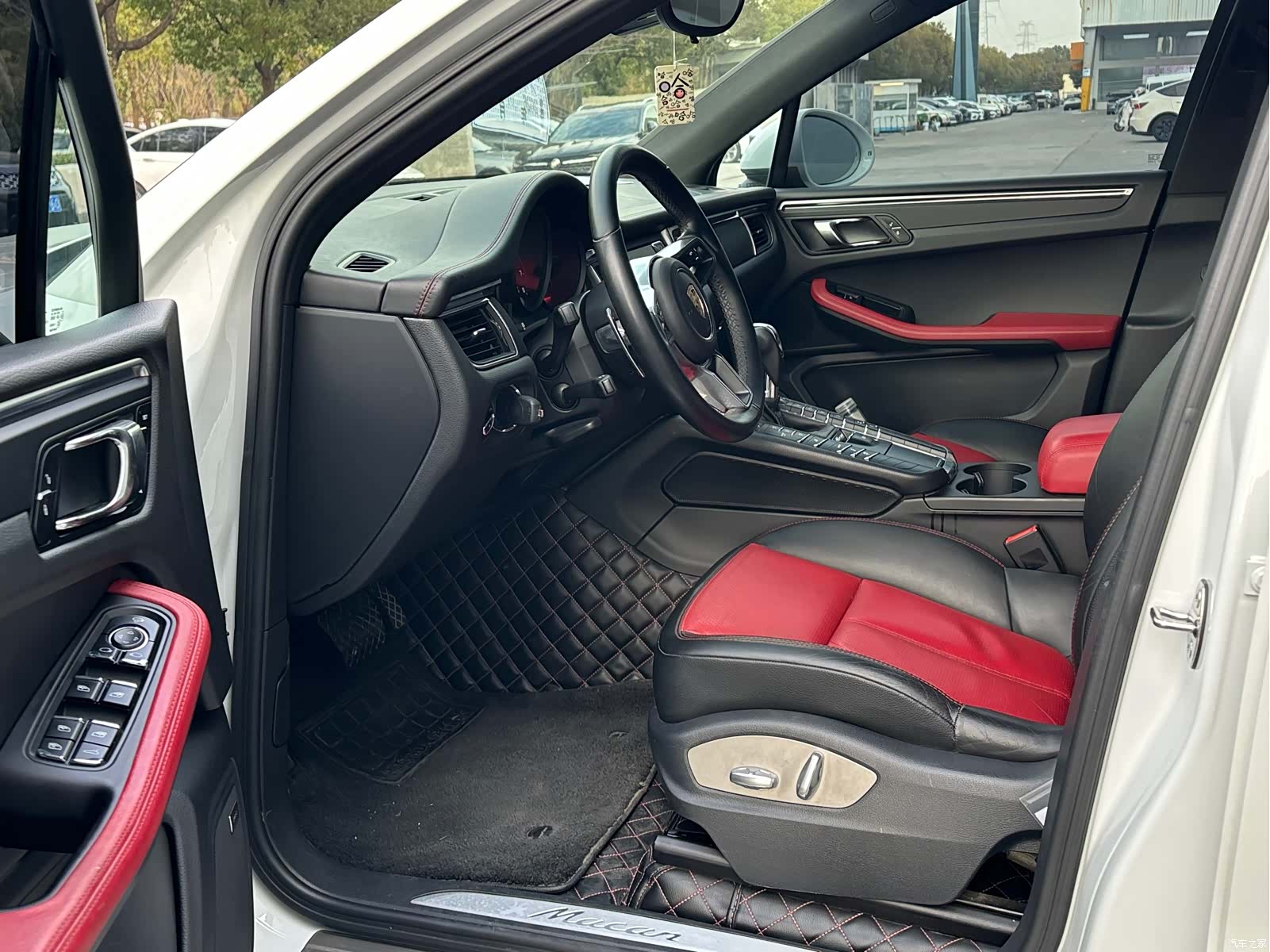 Porsche Macan, 2015 12
