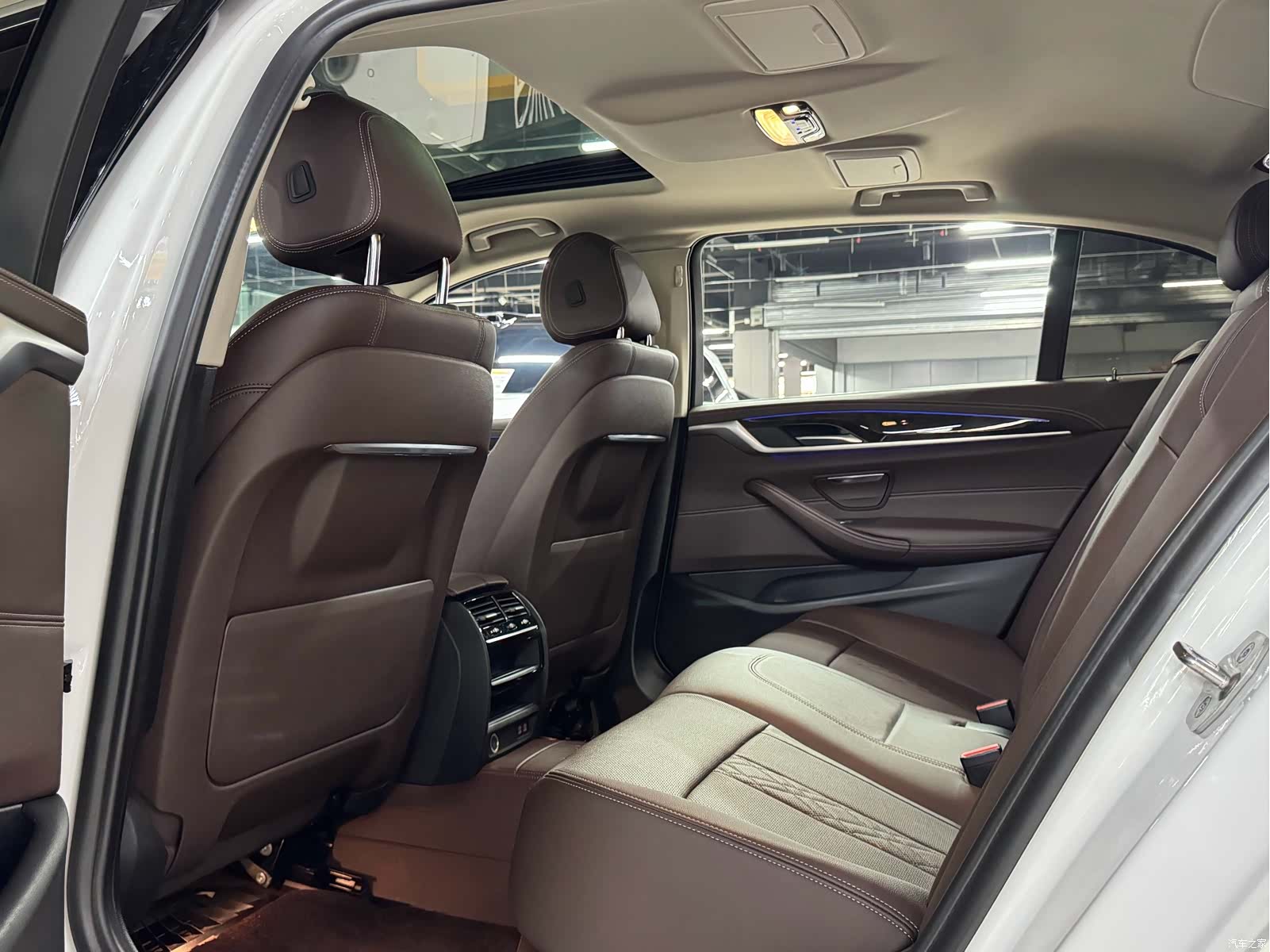 BMW 5 Series, 2021 13