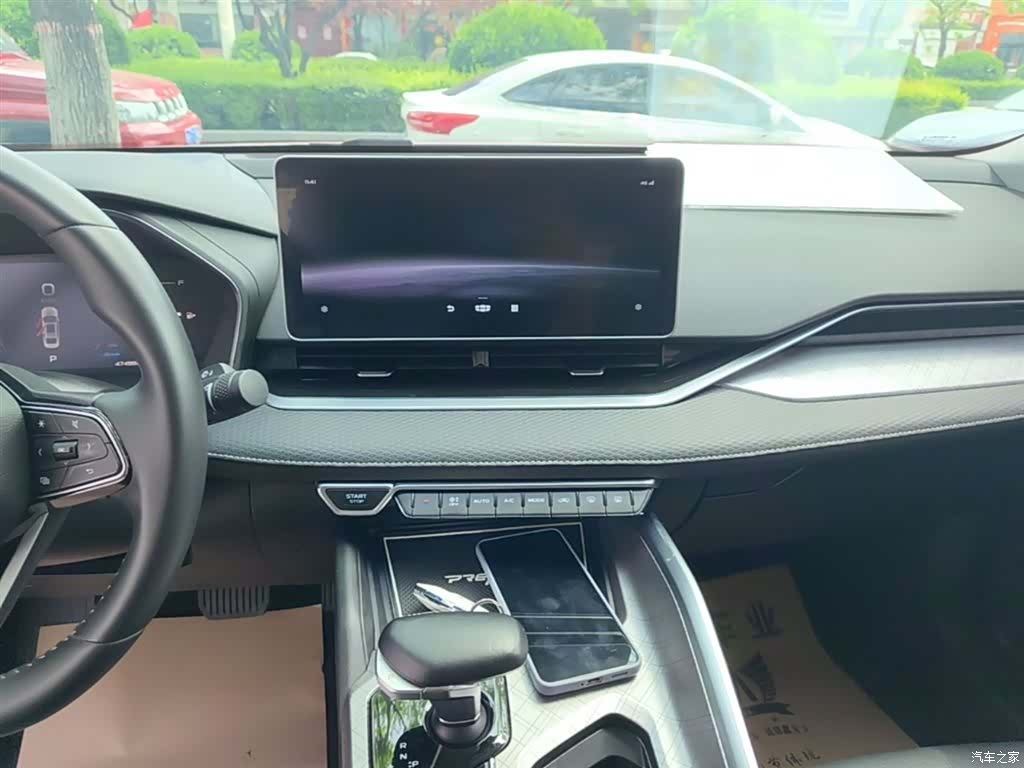 Geely Preface, 2022 13