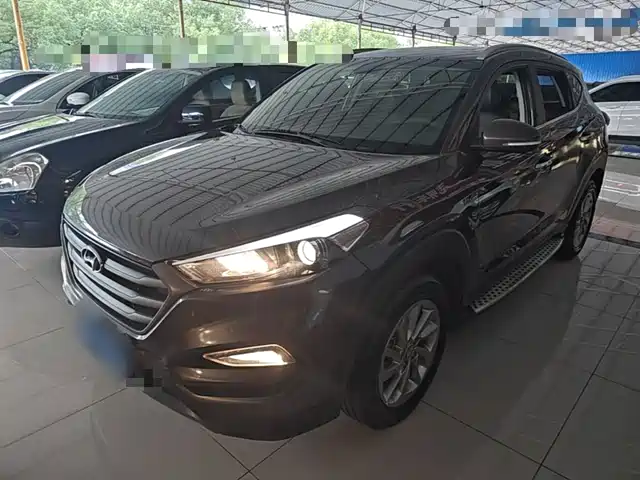 Hyundai Tucson 2016 — купить из Китая под заказ