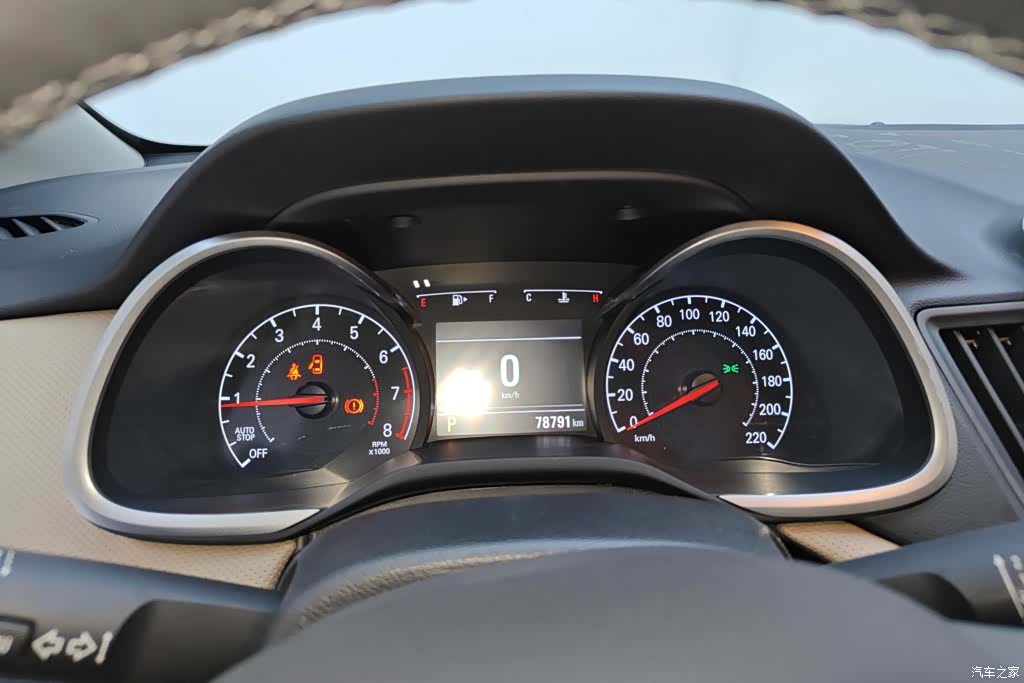 Chevrolet 320, 2022 14