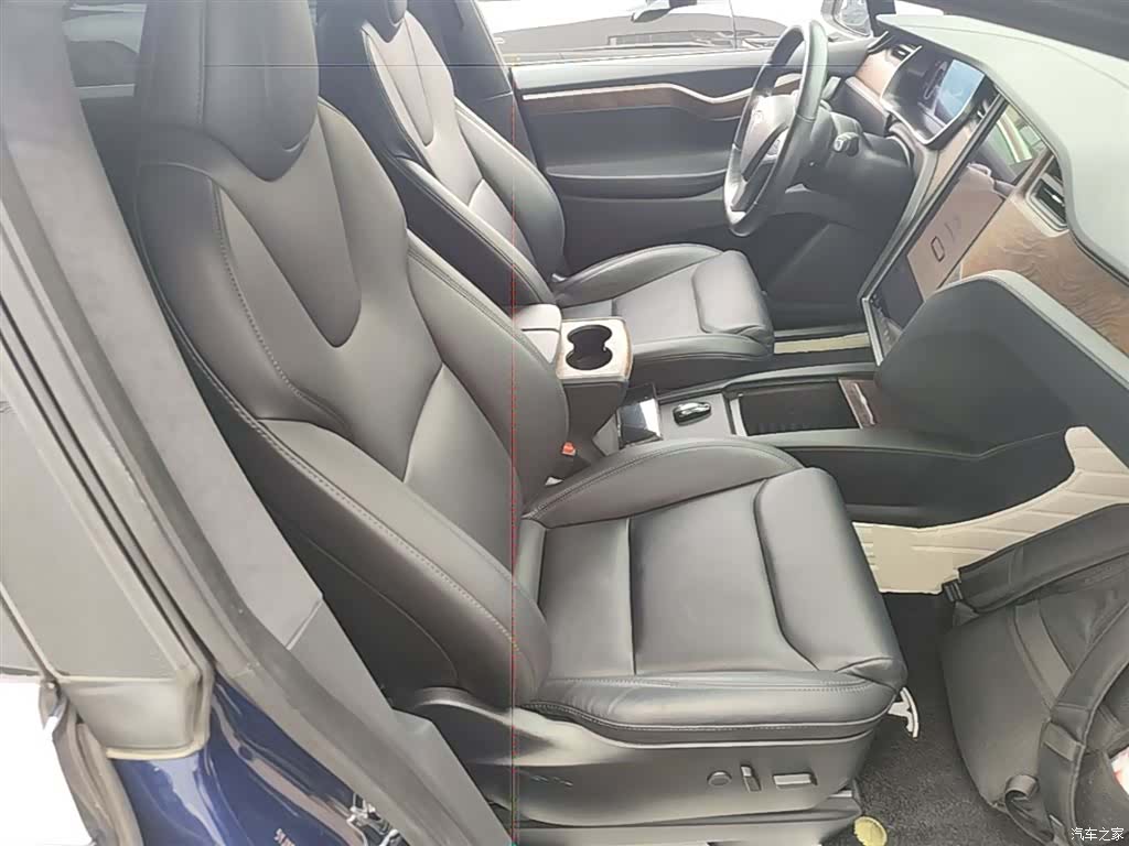 Tesla Model X, 2020 25