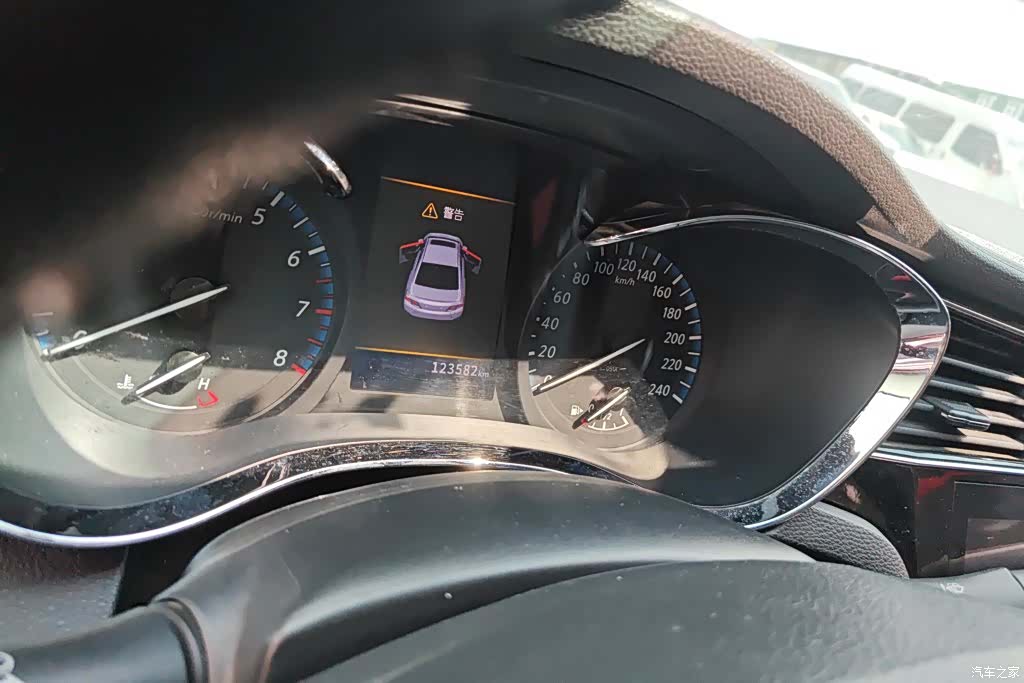 Nissan D60, 2018 12