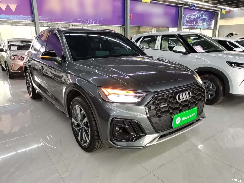 Audi Q5L, 2025 4