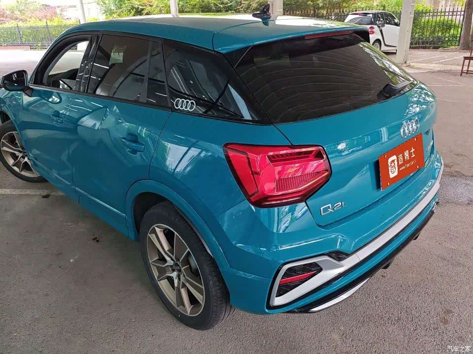Audi Q2L, 2022 4