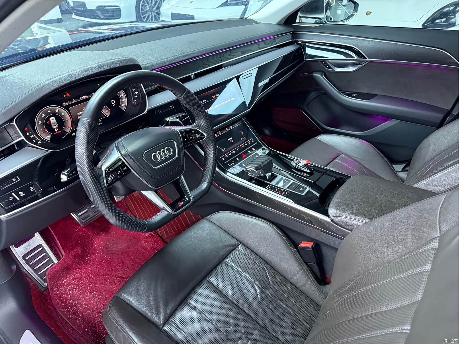 Audi A8L, 2020 4
