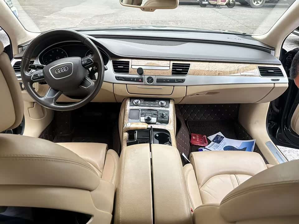 Audi A8 Audi A8