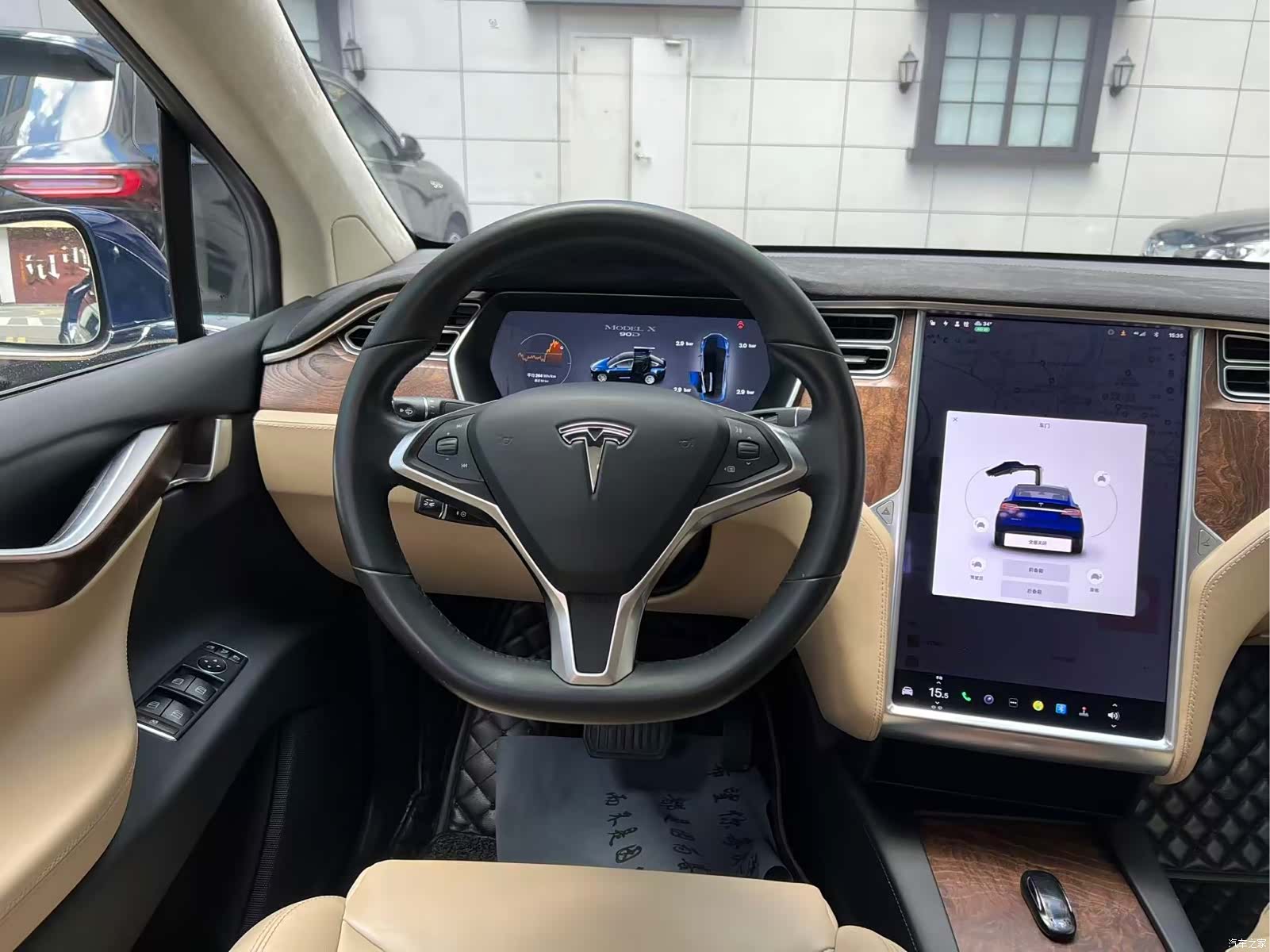 Tesla Model X, 2017 8