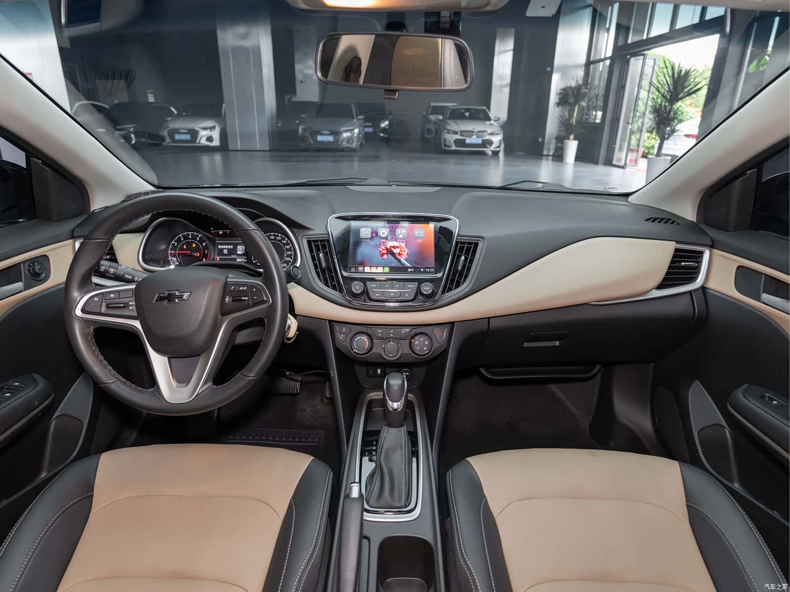 Chevrolet 320, 2022 15