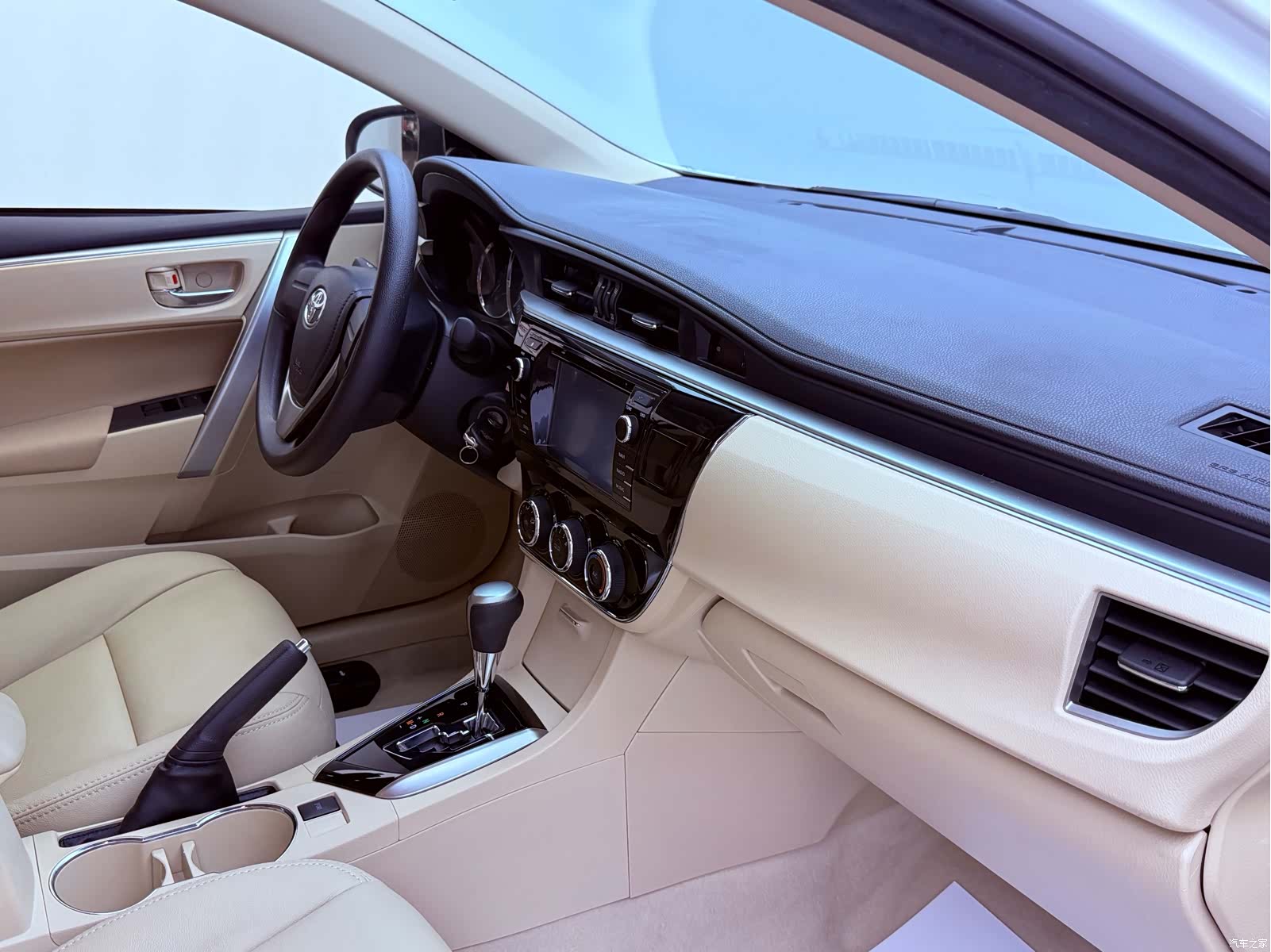 Toyota Corolla, 2015 21