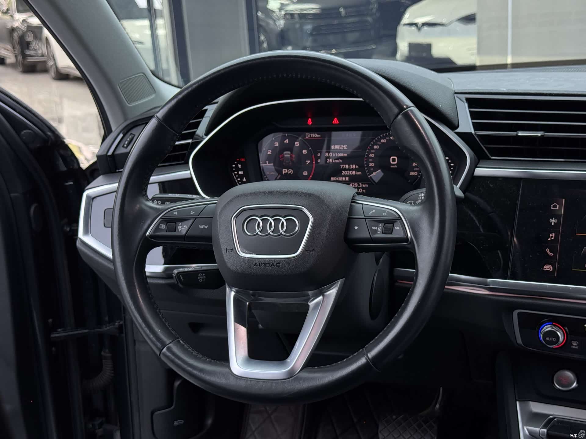 Audi Q3, 2021 8
