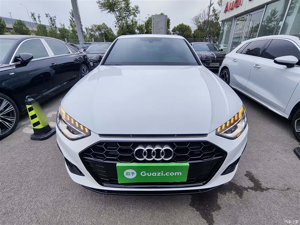 Audi A4L, 2023 3