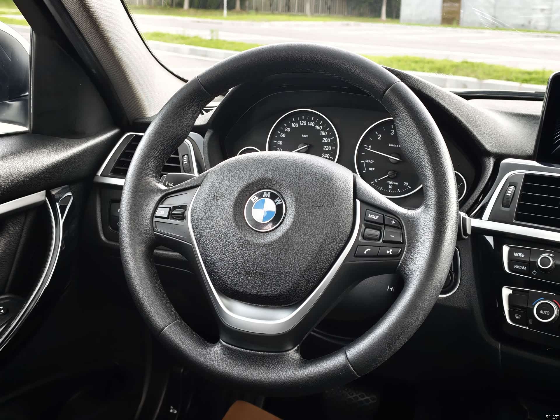 BMW 3 Series, 2017 12