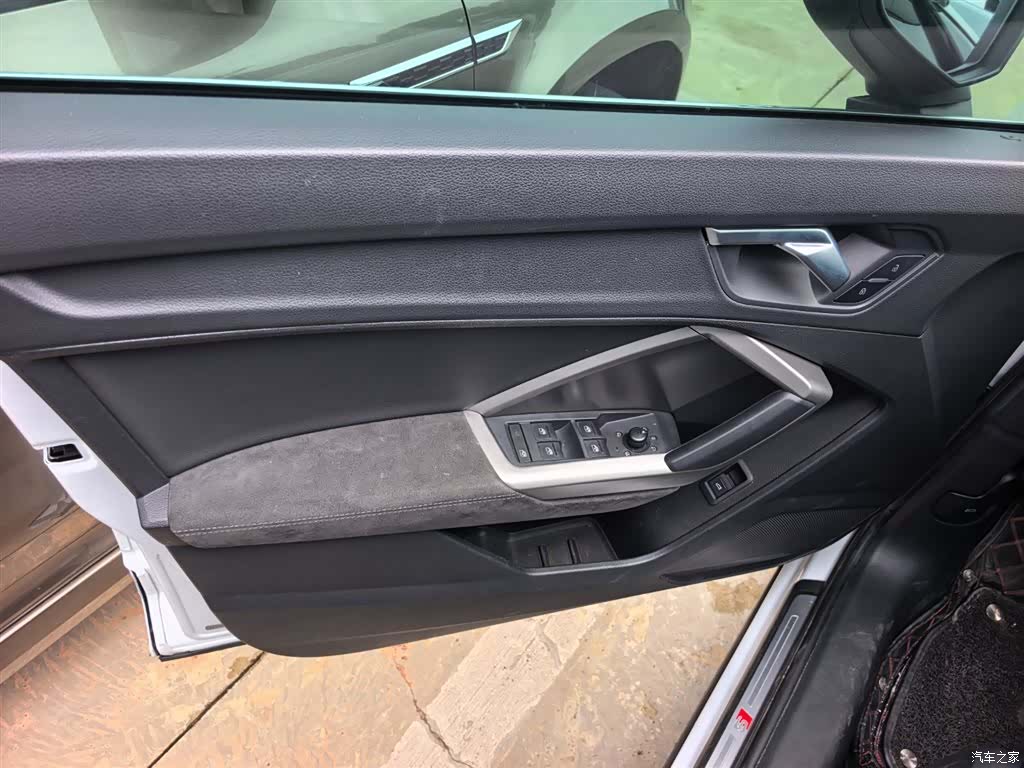 Audi Q3, 2020 7