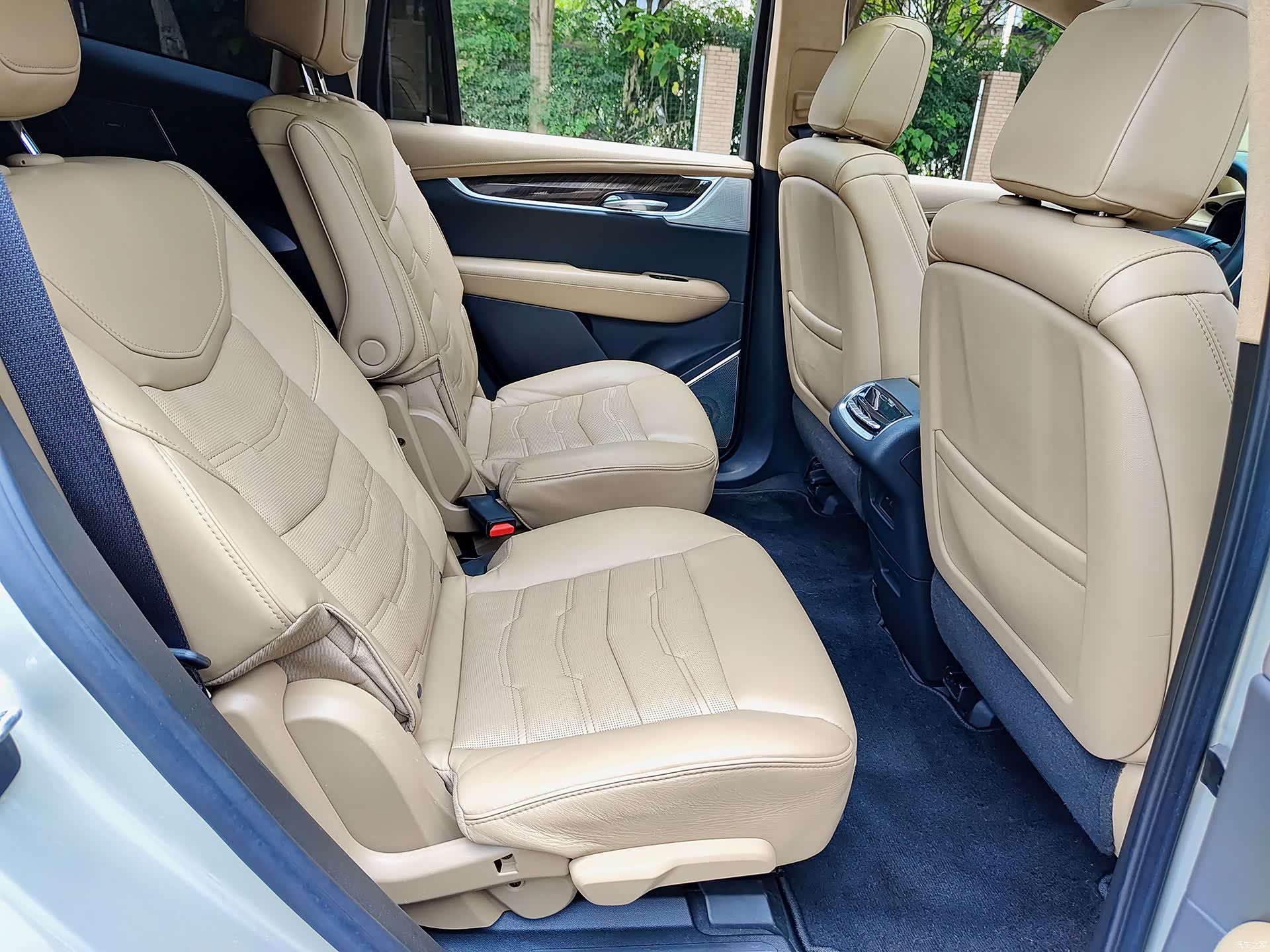 Cadillac XT6, 2021 11