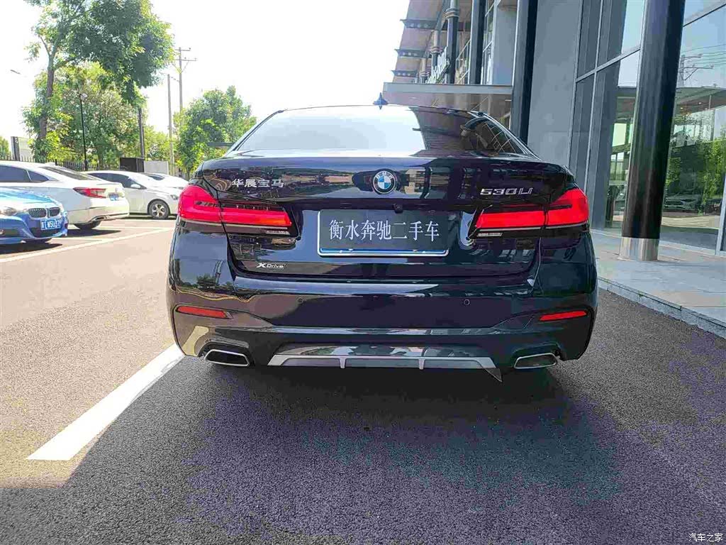 BMW 5 Series, 2023 все фото