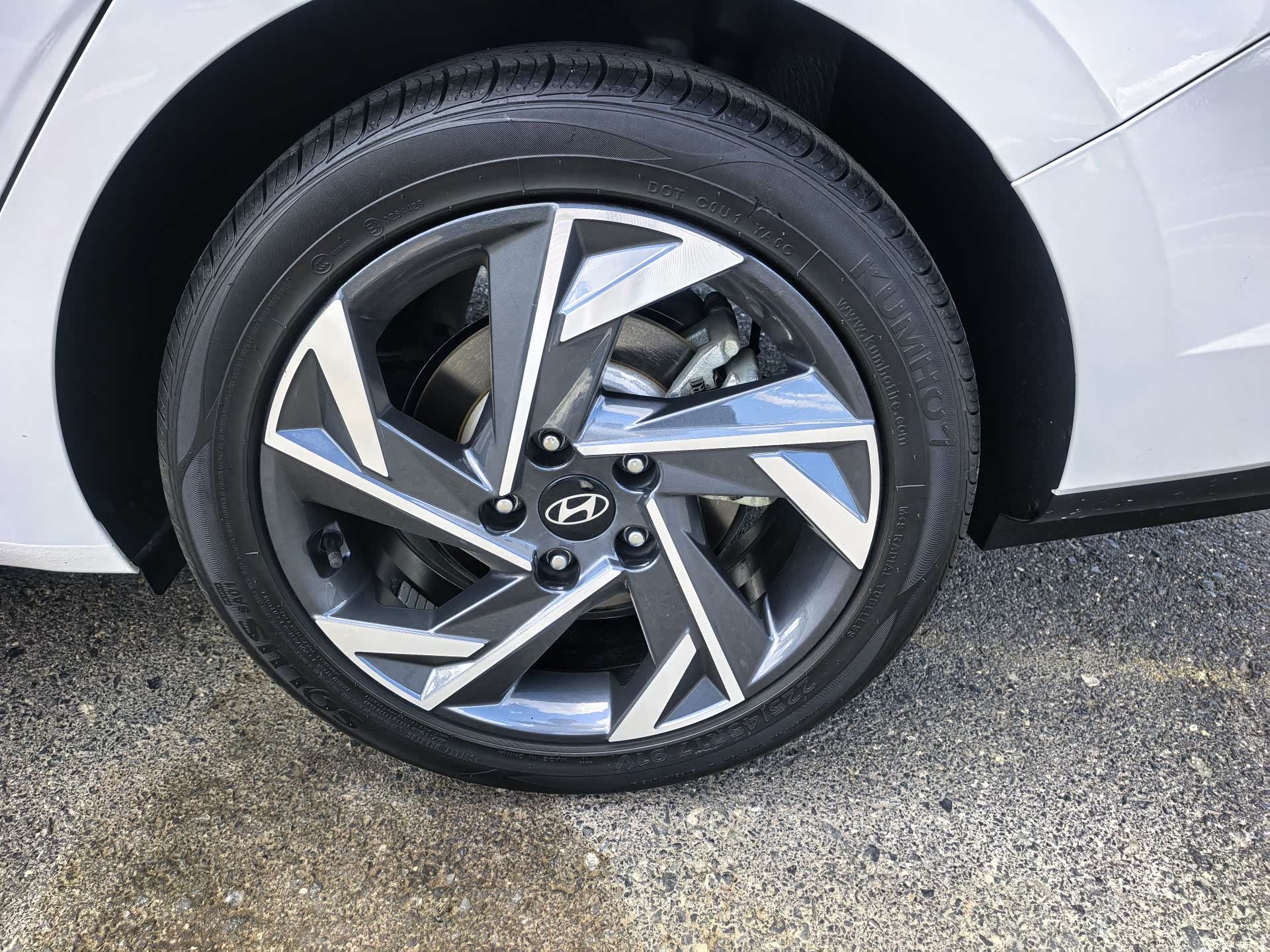 Hyundai Elantra, 2023 7