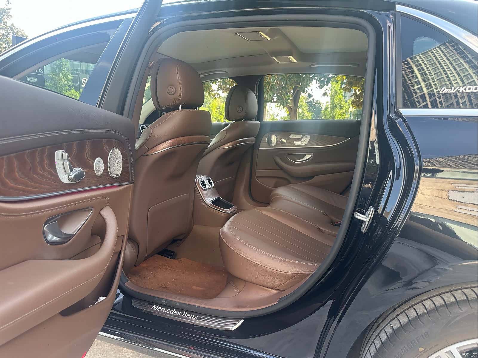 Mercedes-Benz E-Class, 2022 6